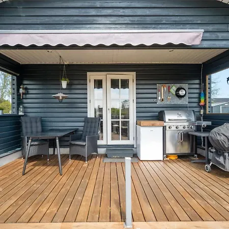 Holiday home Cordeline - 325m From The Sea In Funen By Interhome